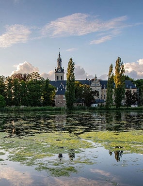 Museum PARCUM presents Threading Landscapes at Park Abbey in Leuven