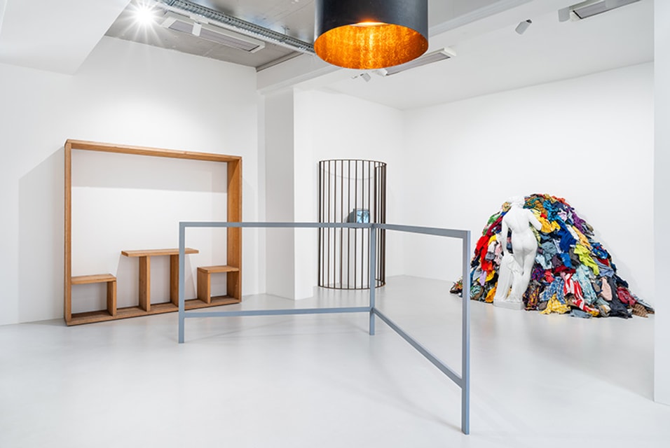 Michelangelo Pistoletto takes over Galleria Continua's Marais space